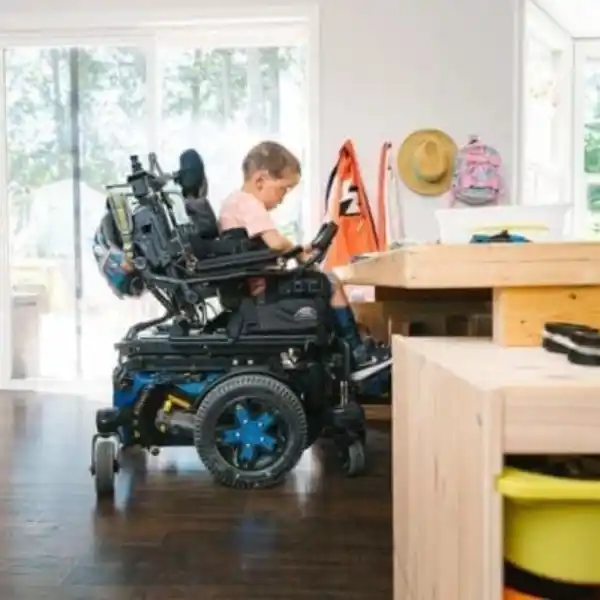 Quantum Edge 3 Stretto Powerchair 17